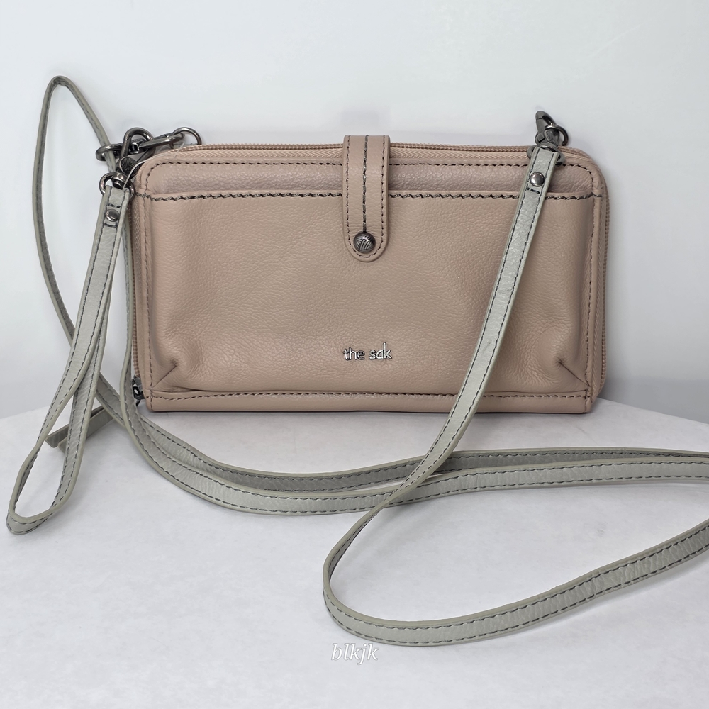 Sak Pebbled Leather Smartphone Crossbody *Pink/Grey* NWOT